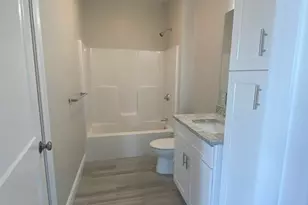 734 South St, Boston, MA 02131 - Photo 26