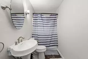 685 Oak St, Brockton, MA 02301 - Photo 16
