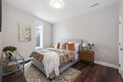 734 South Street #3, Boston, MA 02131 - Photo 6