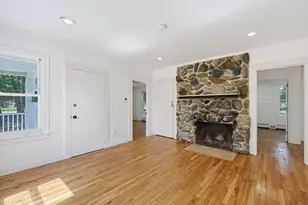580 Ash St, Brockton, MA 02301 - Photo 6