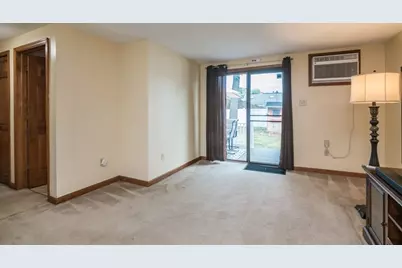 223 Mazarin St, Springfield, MA 01151 - Photo 10