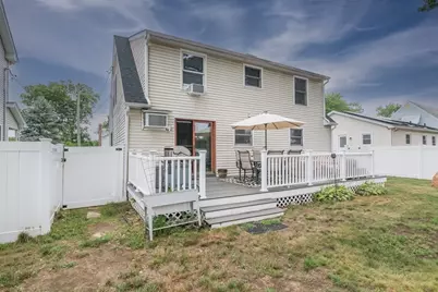 223 Mazarin St, Springfield, MA 01151 - Photo 32