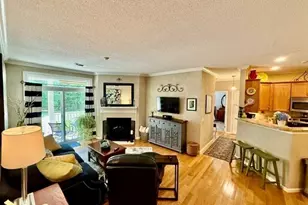 84 Bradford Commons Ln, Braintree, MA 02184 - Photo 4