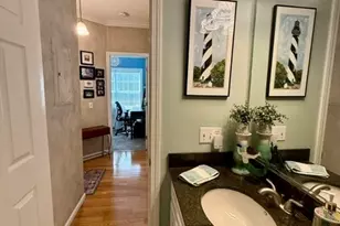 84 Bradford Commons Ln, Braintree, MA 02184 - Photo 18