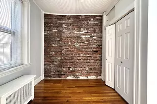 11 Irving St, Boston, MA 02114 - Photo 6