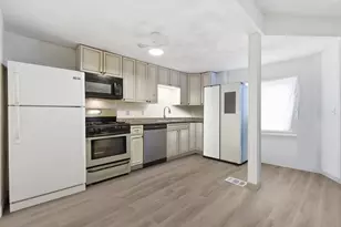 63-65 Ashland St, Malden, MA 02148 - Photo 8