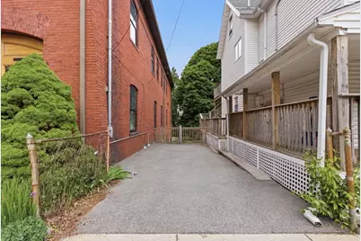 63-65 Ashland St, Malden, MA 02148 - Photo 4