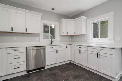 38 Cottage Street, Leominster, MA 01453 - Photo 14