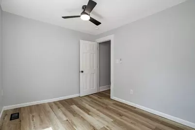 38 Cottage Street, Leominster, MA 01453 - Photo 26