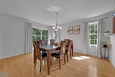 27 Robert Cir #27, Grafton, MA 01536 - Photo 8