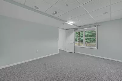 27 Robert Cir #27, Grafton, MA 01536 - Photo 32