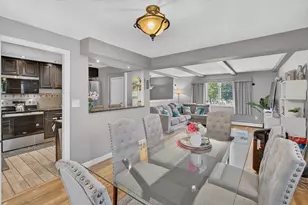 27 Mary Kennedy Dr, North Attleboro, MA 02760 - Photo 10