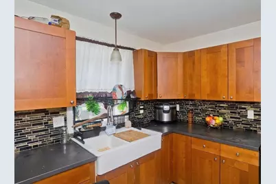 175 Bloomfield Street, Springfield, MA 01108 - Photo 6