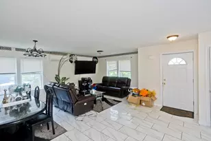 175 Bloomfield St, Springfield, MA 01108 - Photo 4