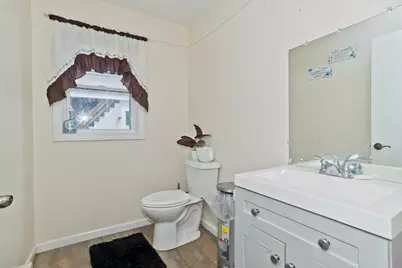 175 Bloomfield Street, Springfield, MA 01108 - Photo 8