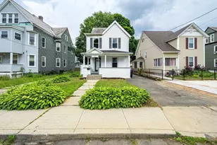 15 Myrtle Ave, Holyoke, MA 01040 - Photo 32
