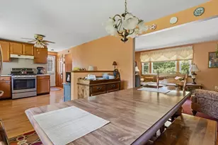 6 Meadow Ln, Haverhill, MA 01830 - Photo 8