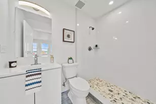 79 Temple St, Revere, MA 02151 - Photo 8