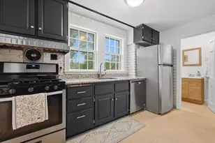 61 Gay St, Norwood, MA 02062 - Photo 6