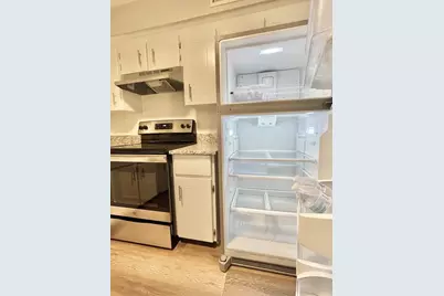 232 Canton Street #306, Randolph, MA 02368 - Photo 4