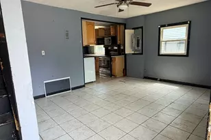 43 Birch St, Saugus, MA 01906 - Photo 2