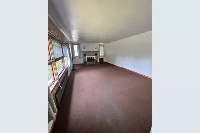 64 Goodrich St, Springfield, MA 01104 - Photo 4