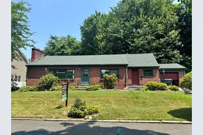 64 Goodrich St, Springfield, MA 01104 - Photo 1