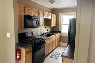127-129 Massachusetts Ave, North Andover, MA 01845 - Photo 10