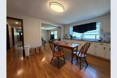 57 Newbury St. #2, Somerville, MA 02144 - Photo 2