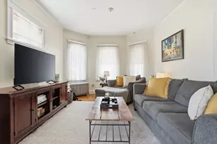 320 Fellsway W, Medford, MA 02155 - Photo 2