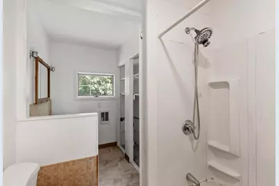 354 Massachusetts Ave, Lunenburg, MA 01462 - Photo 38