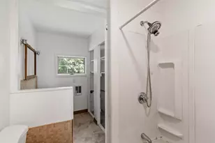 354 Massachusetts Ave, Lunenburg, MA 01462 - Photo 38