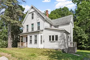 354 Massachusetts Ave, Lunenburg, MA 01462 - Photo 2