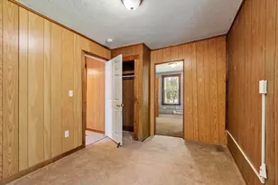 354 Massachusetts Ave, Lunenburg, MA 01462 - Photo 32