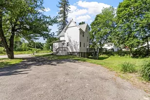 354 Massachusetts Ave, Lunenburg, MA 01462 - Photo 6