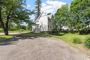 354 Massachusetts Ave, Lunenburg, MA 01462 - Photo 6