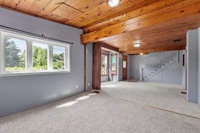 354 Massachusetts Ave, Lunenburg, MA 01462 - Photo 14