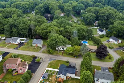 20 Brentwood Dr, Dudley, MA 01571 - Photo 38