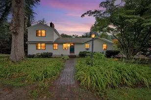 20 Brentwood Dr, Dudley, MA 01571 - Photo 2