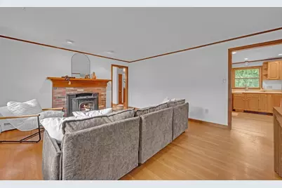20 Brentwood Dr, Dudley, MA 01571 - Photo 12