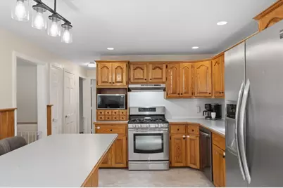 544 Spring St, Hanson, MA 02341 - Photo 10