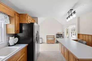 544 Spring St, Hanson, MA 02341 - Photo 14