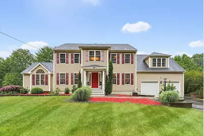 90 Huntsbridge Rd, North Attleboro, MA 02760 - Photo 2