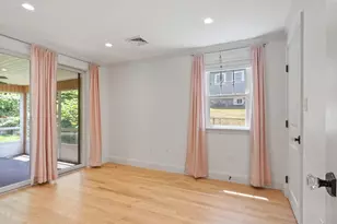 49 Lakeview Ave, Waltham, MA 02451 - Photo 12