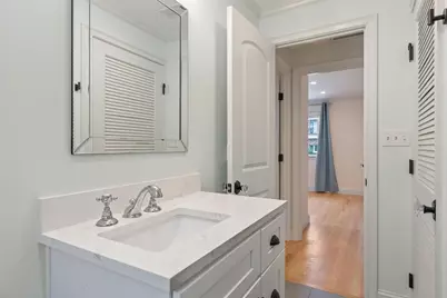 49 Lakeview Ave, Waltham, MA 02451 - Photo 16