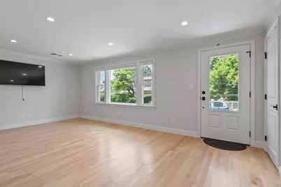 49 Lakeview Ave, Waltham, MA 02451 - Photo 6