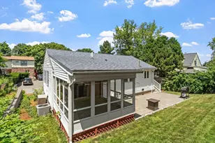 49 Lakeview Ave, Waltham, MA 02451 - Photo 26
