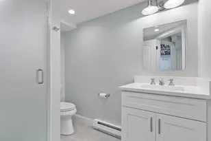 49 Lakeview Ave, Waltham, MA 02451 - Photo 22