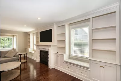 81 Meredith Way, Weymouth, MA 02189 - Photo 10