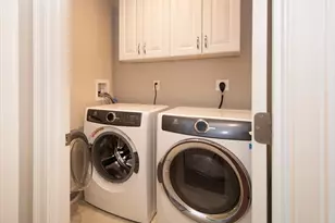 81 Meredith Way, Weymouth, MA 02189 - Photo 28